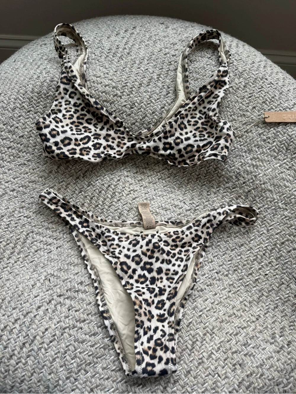 Skims Leopard Two Piece Top L Bottom M